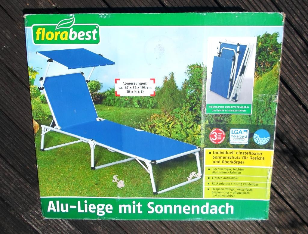 Ligbed met zonneklep. Weinig gebruikt. 2 stuks te koop., Tuin en Terras, Ophalen, Zo goed als nieuw, Aluminium, Inklapbaar