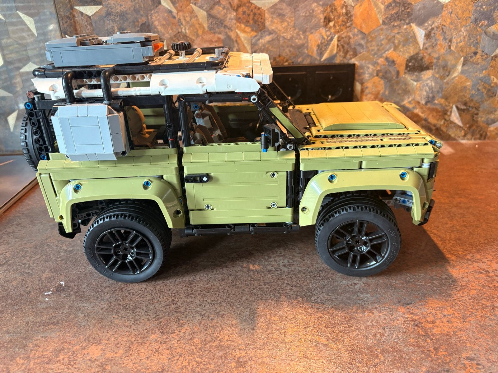 Lego Jeep Defender - Leger/Defensie uitvoering, Ophalen of Verzenden, Gebruikt