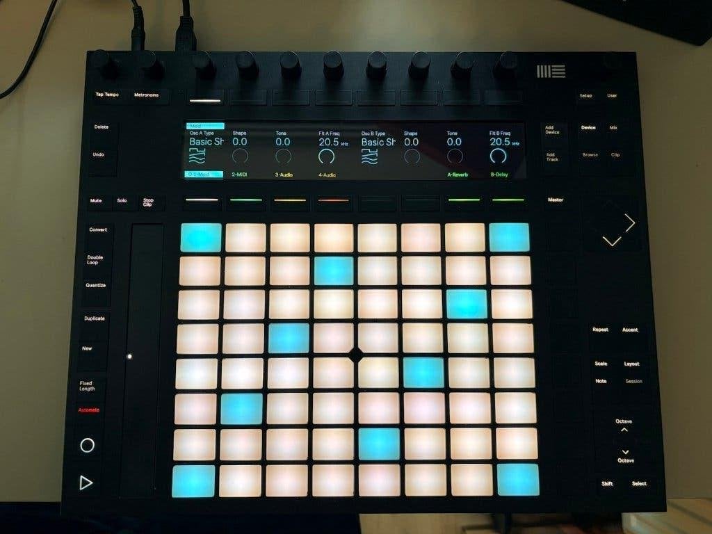 Ableton Push 2 + UDG hardcase + Decksaver + box, Muziek en Instrumenten, Midi-apparatuur, Ophalen, Zo goed als nieuw