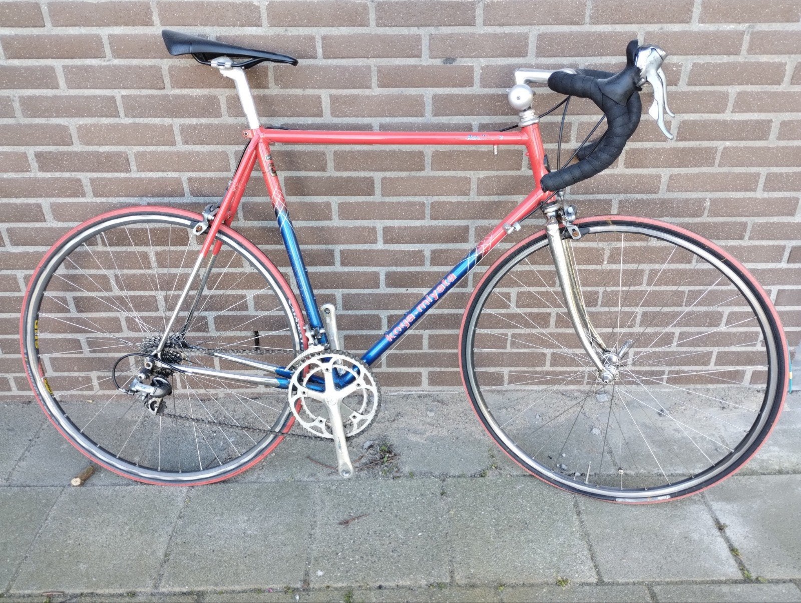 Koga Miyata racefiets rood/blauw met Shimano 600, Ophalen, 28 inch, Gebruikt, Velgrem