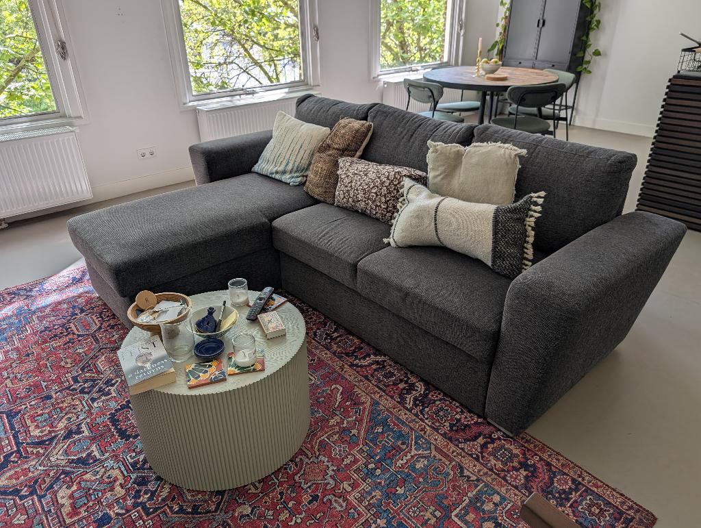 JYSK VEJLBY slaapbank met chaiselong — antraciet grijs, Ophalen, Driepersoons, 75 tot 100 cm, Zo goed als nieuw