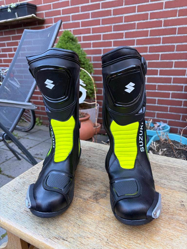 Motorlaarzen mt 45 Suzuki geel zwart NIEUW, Motoren, Ophalen of Verzenden, Nieuw zonder kaartje, Dames, Laarzen