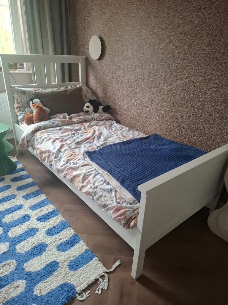 Hemnes Ikea bed 90x200 cm inclusief lattenbodem, Huis en Inrichting, Ophalen, Gebruikt, 90 cm, Eenpersoons