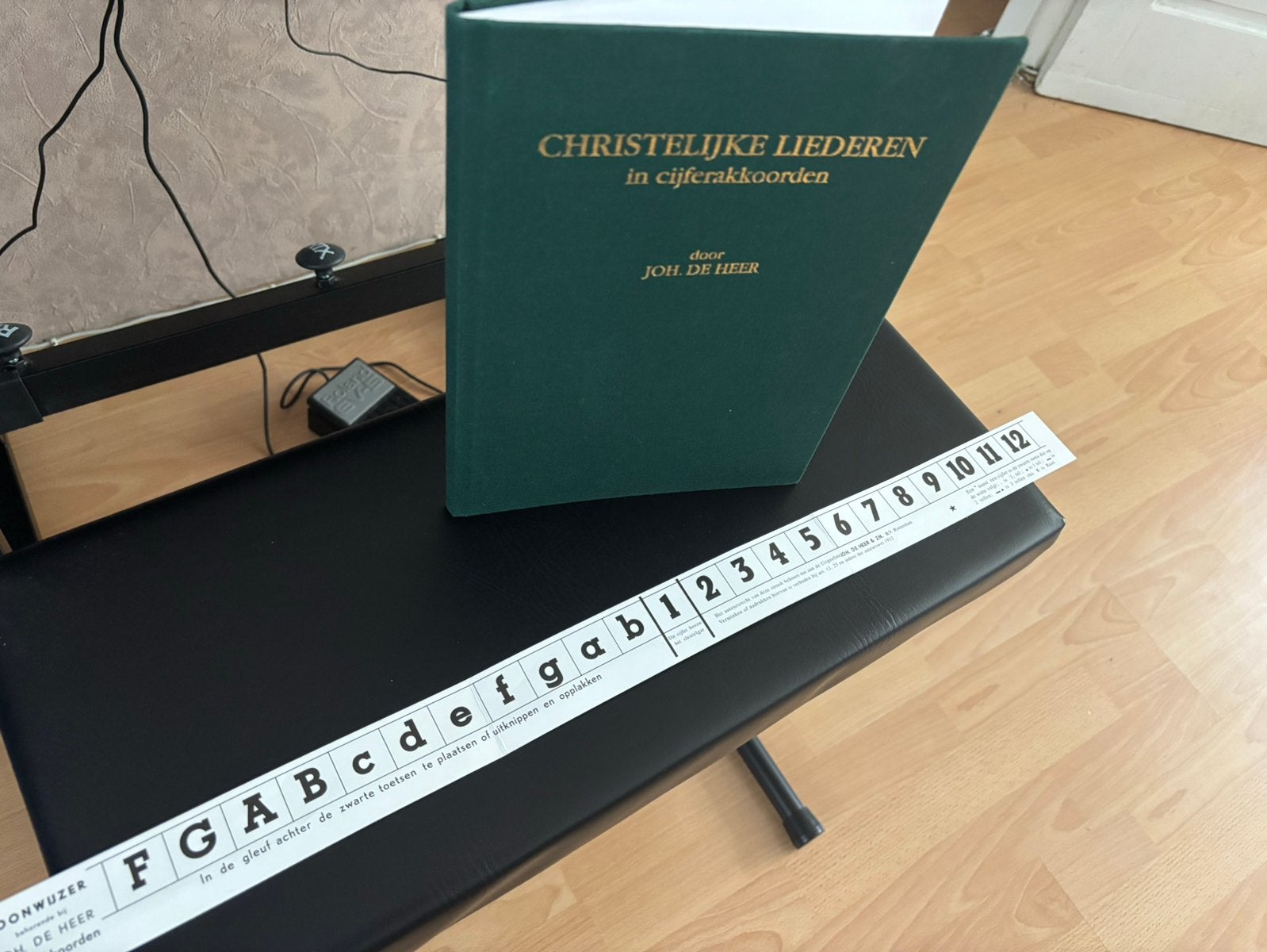 CIJFERAKKOORDEN CHRISTELIJKE LIEDEREN SELECTIEJDH TOONWIJZER, Ophalen of Verzenden, Thema, Religie en Gospel, Keyboard