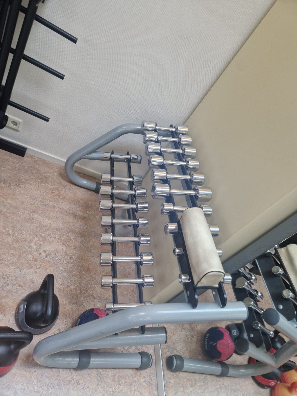 technogym chrome dumbbells inclusief rack, Ophalen of Verzenden, Zo goed als nieuw, Benen, Dumbbell
