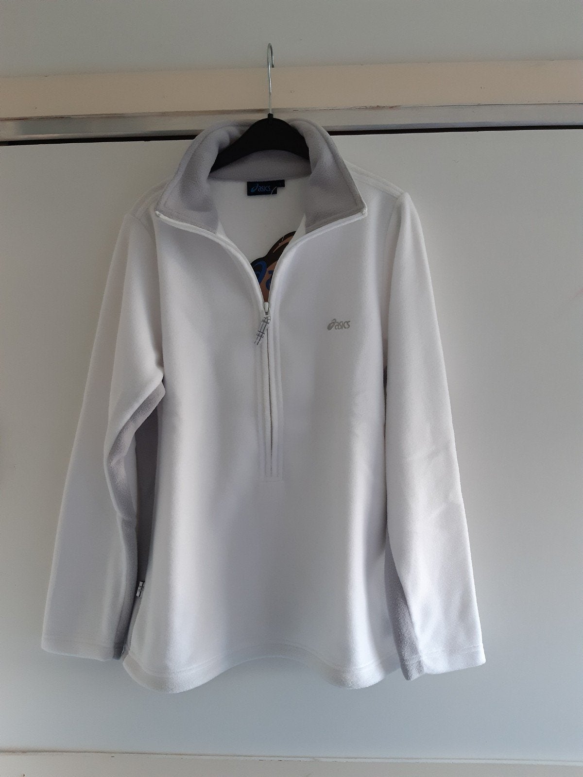 Nieuw Asics vest - Maat 36/S, Wit, Nieuw, Ophalen of Verzenden, Maat 36 (S)