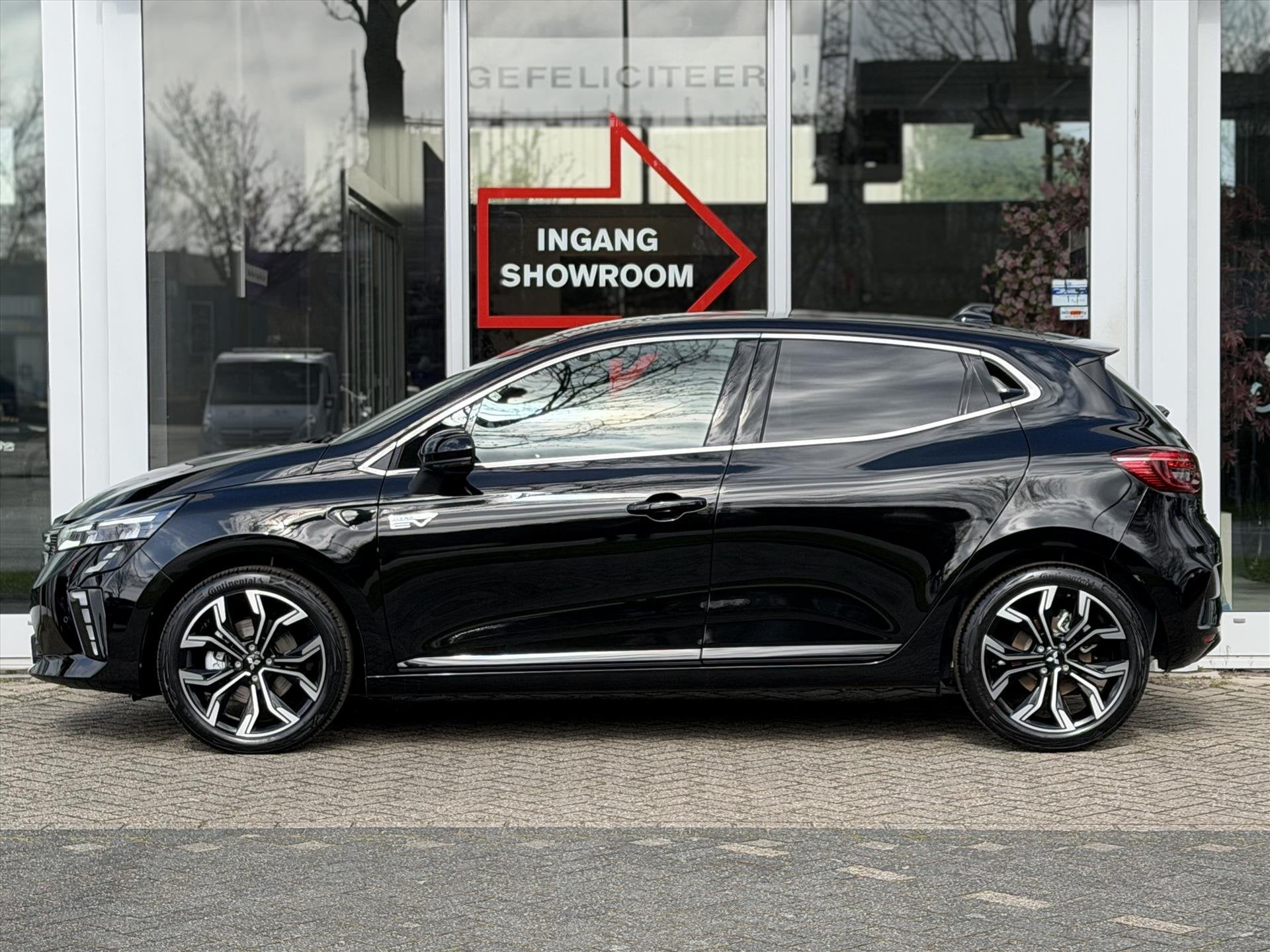 MITSUBISHI Colt 1.6 HEV Intense+ | NIEUW | € 4.000 Actieko, Automaat, 12 maanden, Origineel Nederlands, Bedrijf