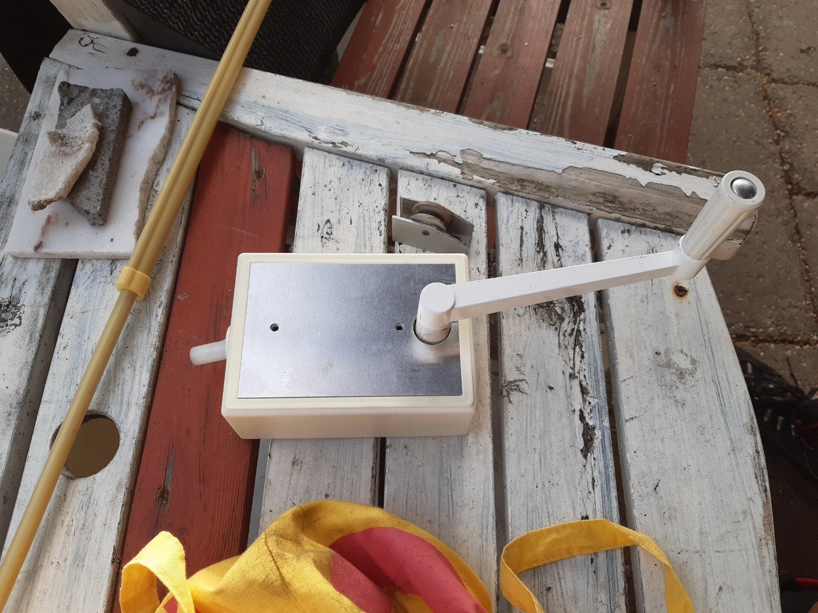 Staaldraadwindwerk voor rolluik of screen, Doe-het-zelf en Verbouw, Ophalen, Gebruikt, Minder dan 100 cm, Wit