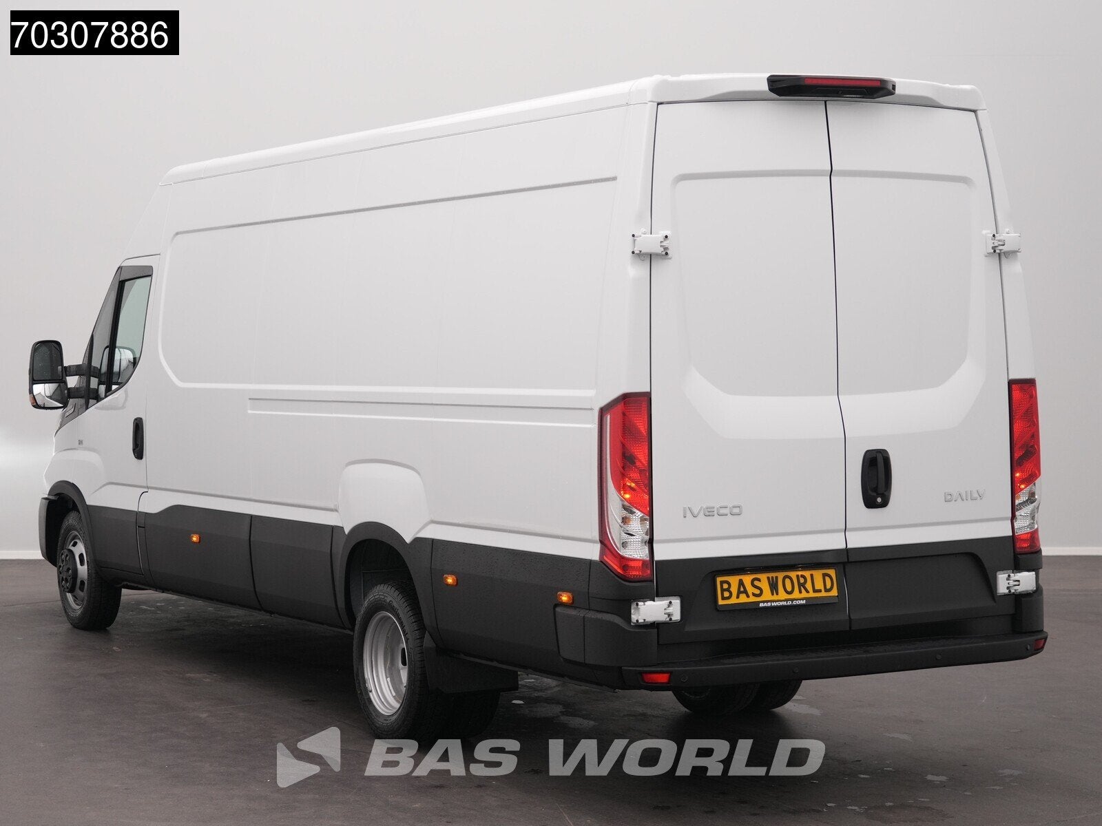 Iveco Daily 35C21 3.0L Automaat Dubbellucht L3H2 LED ACC Air, Automaat, Stof, Euro 6, 4 cilinders