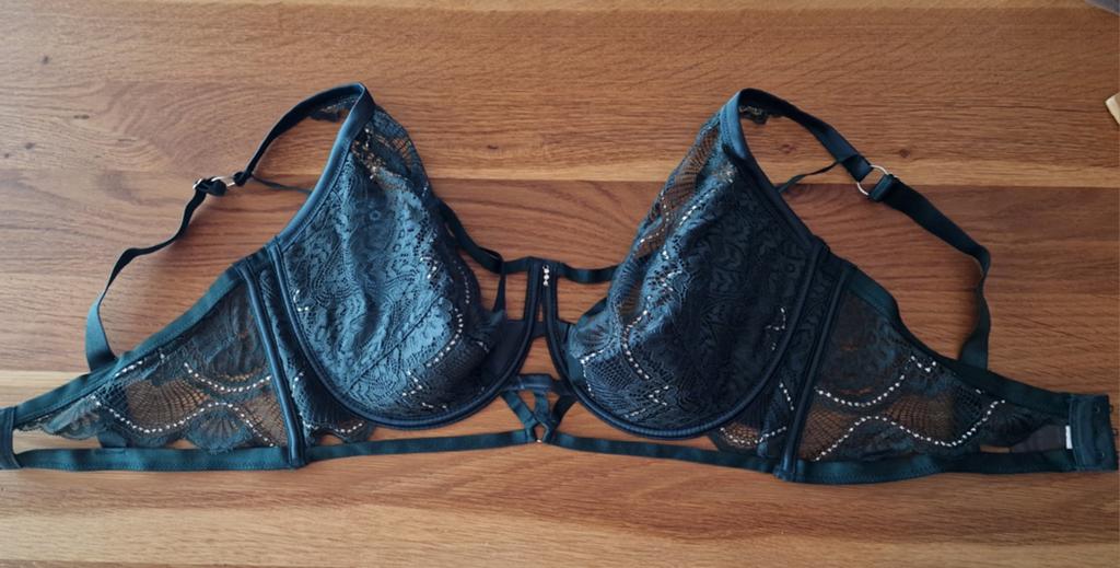 NIEUW Hunkemöller 85F sexy serie, Ophalen, Zwart, BH