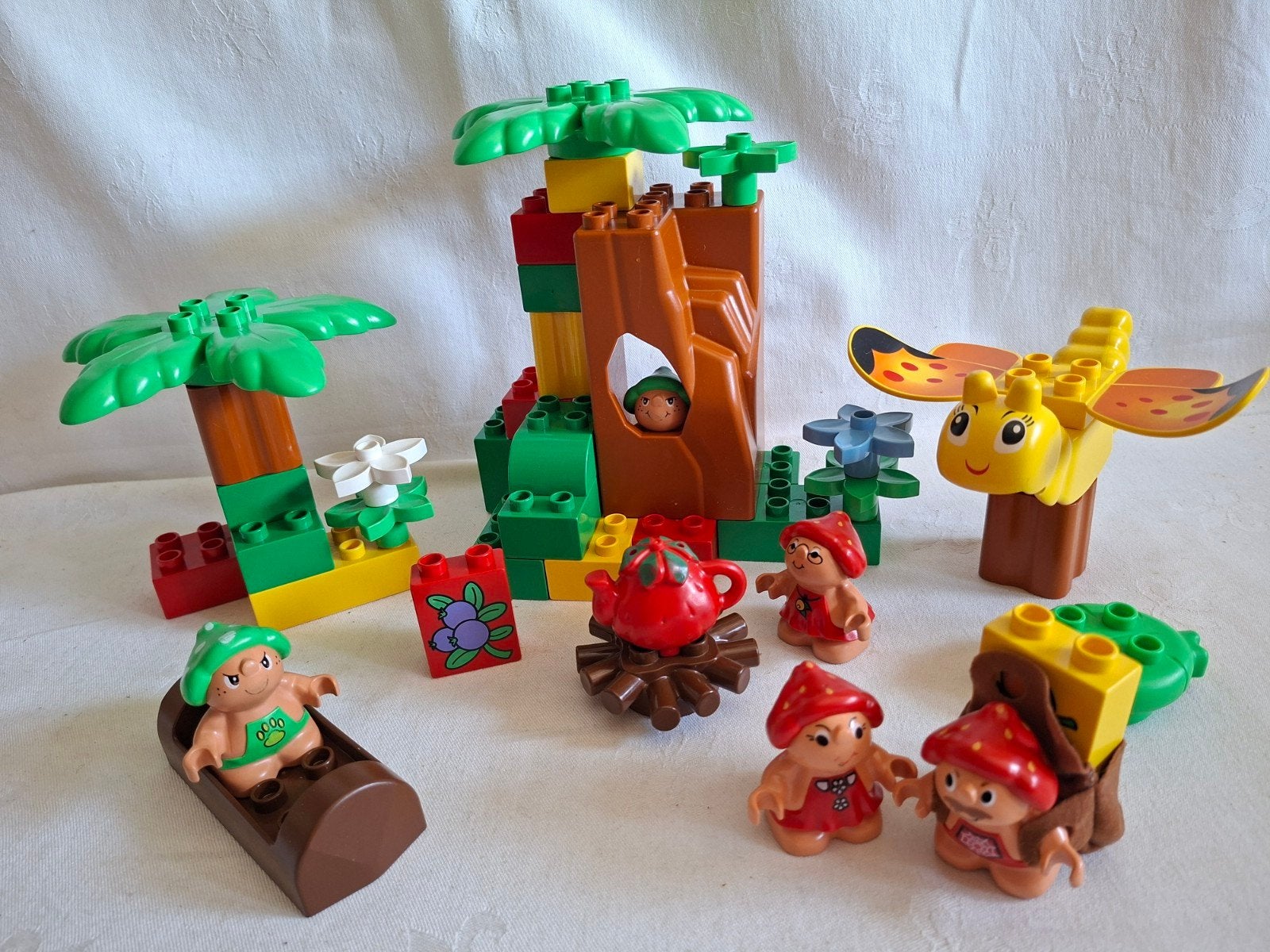 Vintage Duplo Forest Friends 2827 Land of the Strawberries, Ophalen of Verzenden, Zo goed als nieuw, Duplo, Complete set