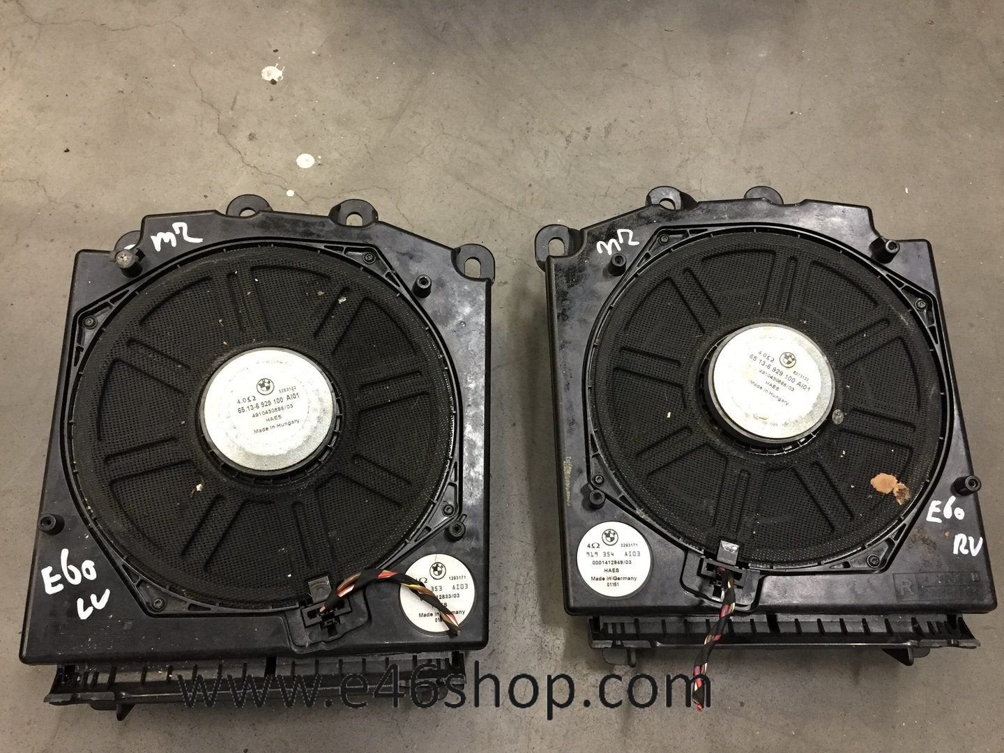 Speaker Subwoofer BMW 5 serie E60 E61 onder stoel, Auto diversen, Autoradio's, Ophalen of Verzenden