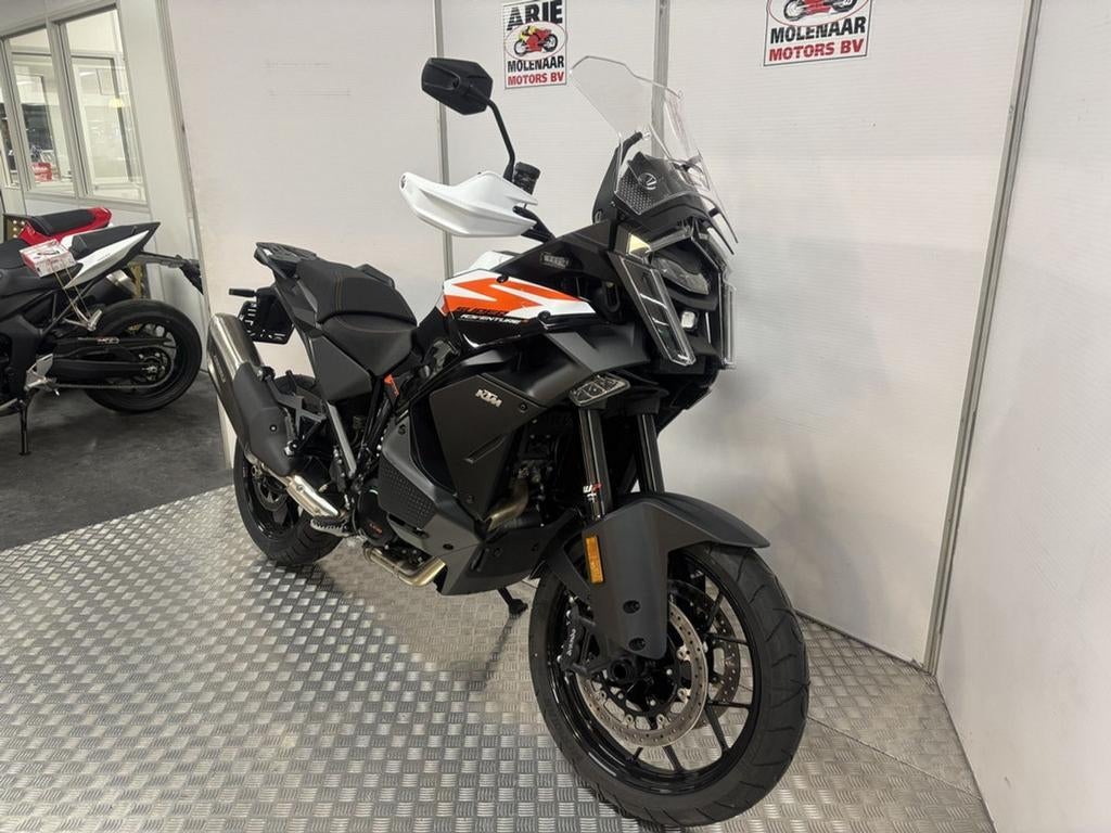 KTM 1390 Super Adventure S (bj 2025 model 2026), Motoren, Motoren | KTM, 2 cilinders, KTM, Motorrijbewijs A, Bedrijf