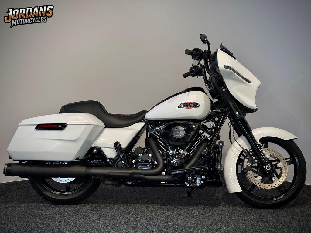 *VERKOCHT* HARLEY-DAVIDSON FLHX STREET GLIDE FLHX 117CI (bj, HARLEY-DAVIDSON, Bedrijf, Onbekend, Toermotor