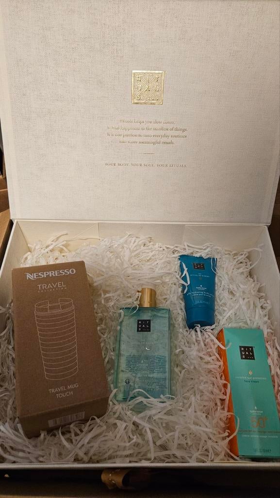 Nieuw Rituals cadeaupakket + Nespresso Travel Mug, Ophalen, Nieuw, Zonnebrand of After Sun