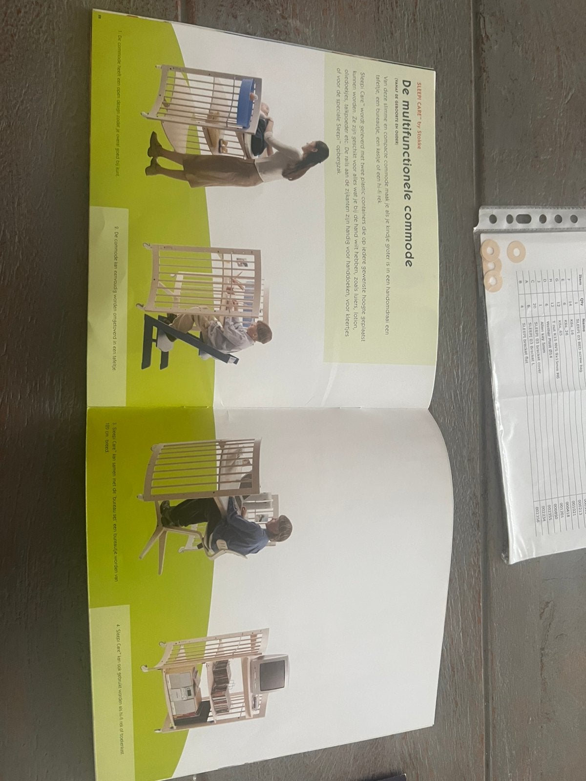 COMPLETE STOKKE Sleepi babykamer bedje & Sleepi Care commode, Ophalen, Zo goed als nieuw