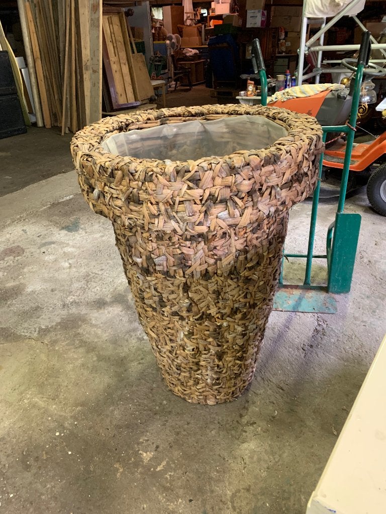 Grote gevlochten vaas 1 meter hoog € 35, Huis en Inrichting, Ophalen, Meerkleurig, Natuurlijk materiaal, Zo goed als nieuw