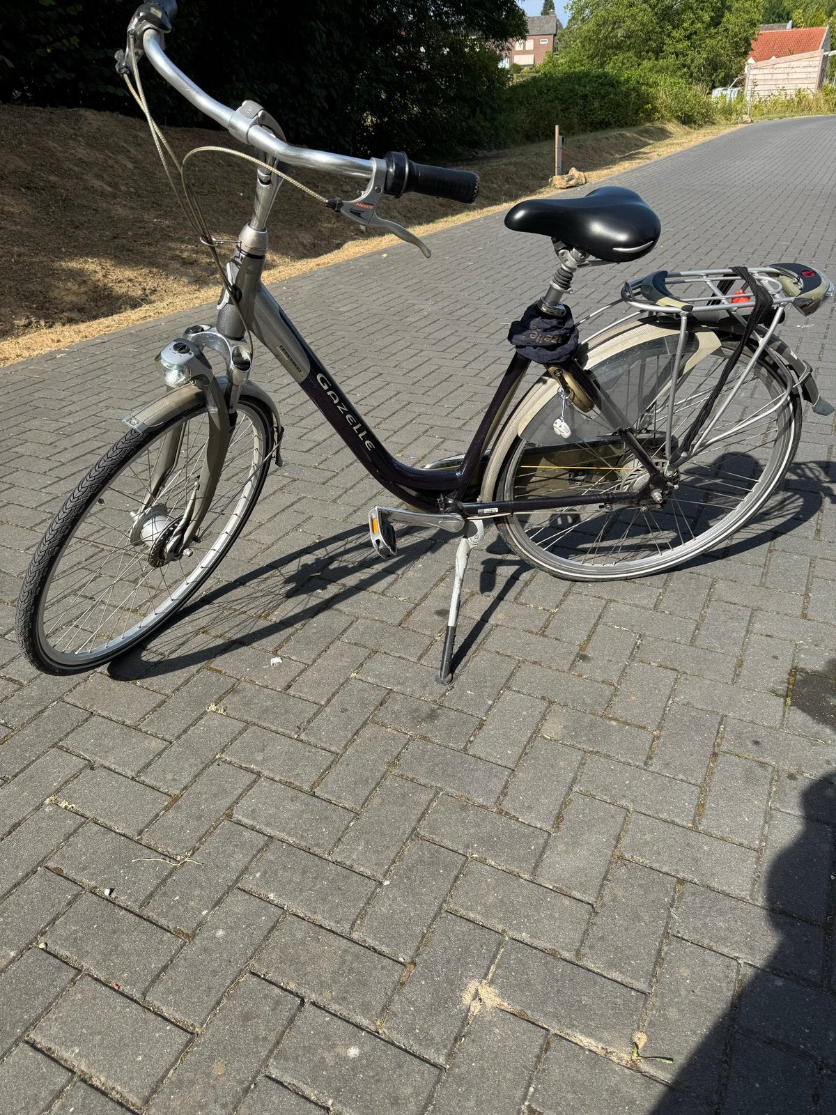 Gazelle Goldline met fietstas en pompje, Fietsen en Brommers, Ophalen, Velgrem, Versnellingen, Gazelle