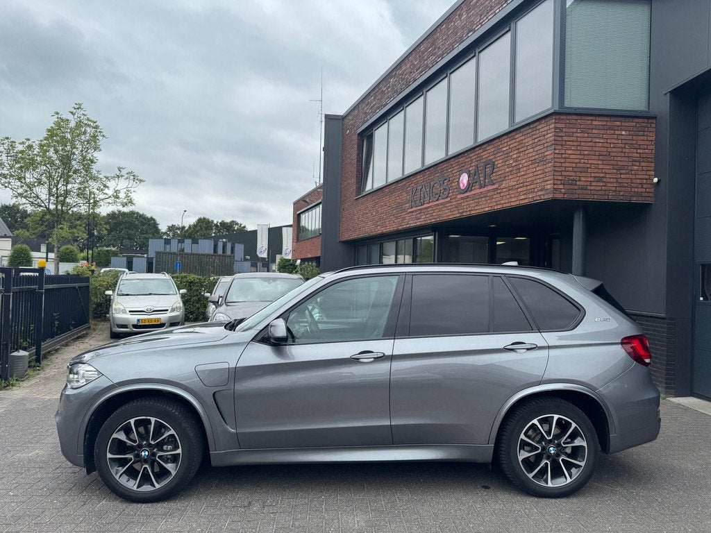 BMW X5 XDrive40e iPerformance High Executive M PAKKET TREKHA, Auto's, BMW, Gebruikt, 4 cilinders, Bedrijf, Vierwielaandrijving