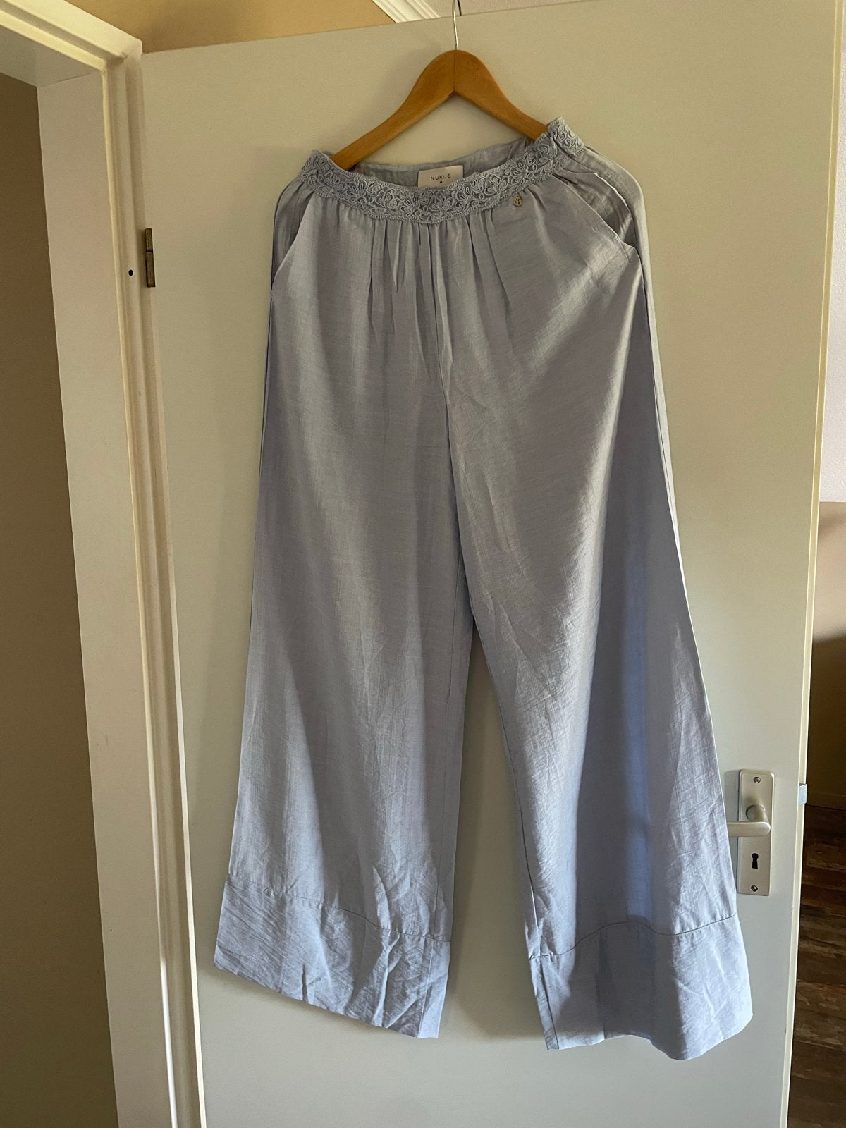Nukus Merel Pants - Nieuw met kaartjes - Maat M, Maat 38/40 (M), Blauw, Nieuw, Ophalen of Verzenden