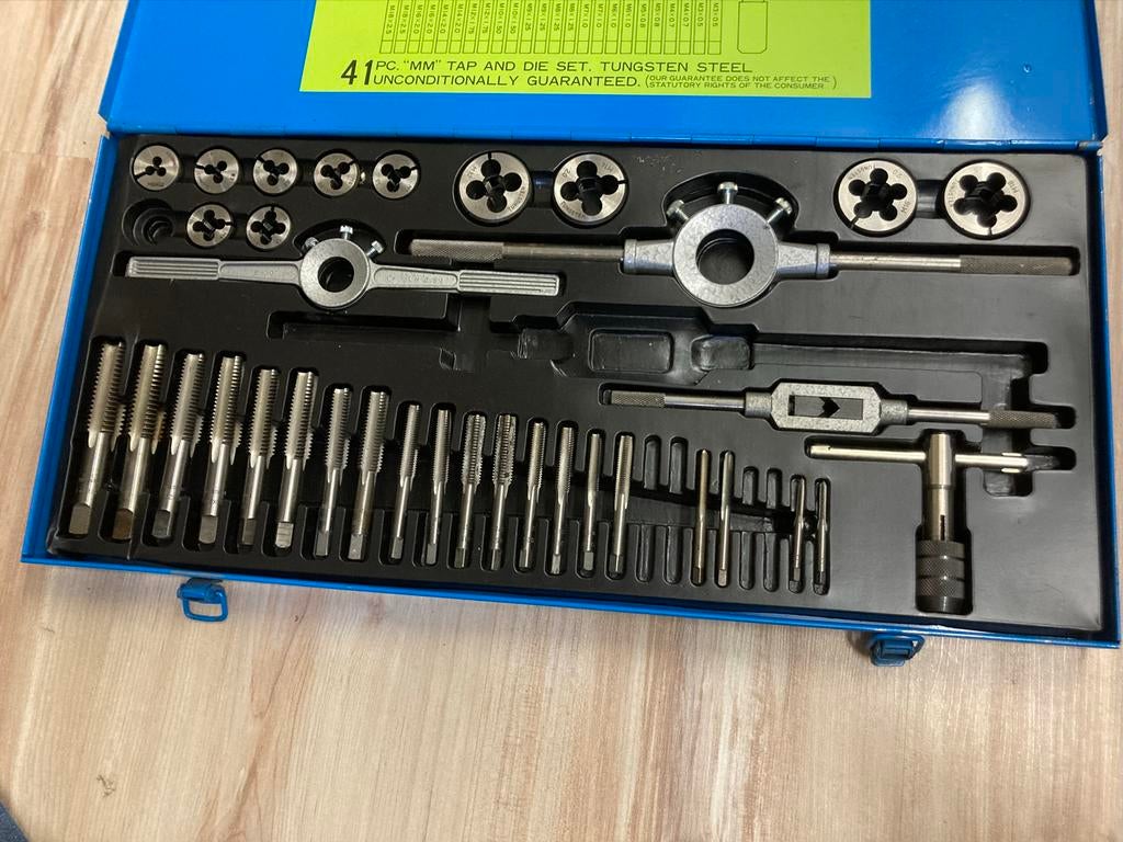 Tap- en Snijset (Wolfraamstaal) en schroef draadmeter, Ophalen of Verzenden, Gebruikt