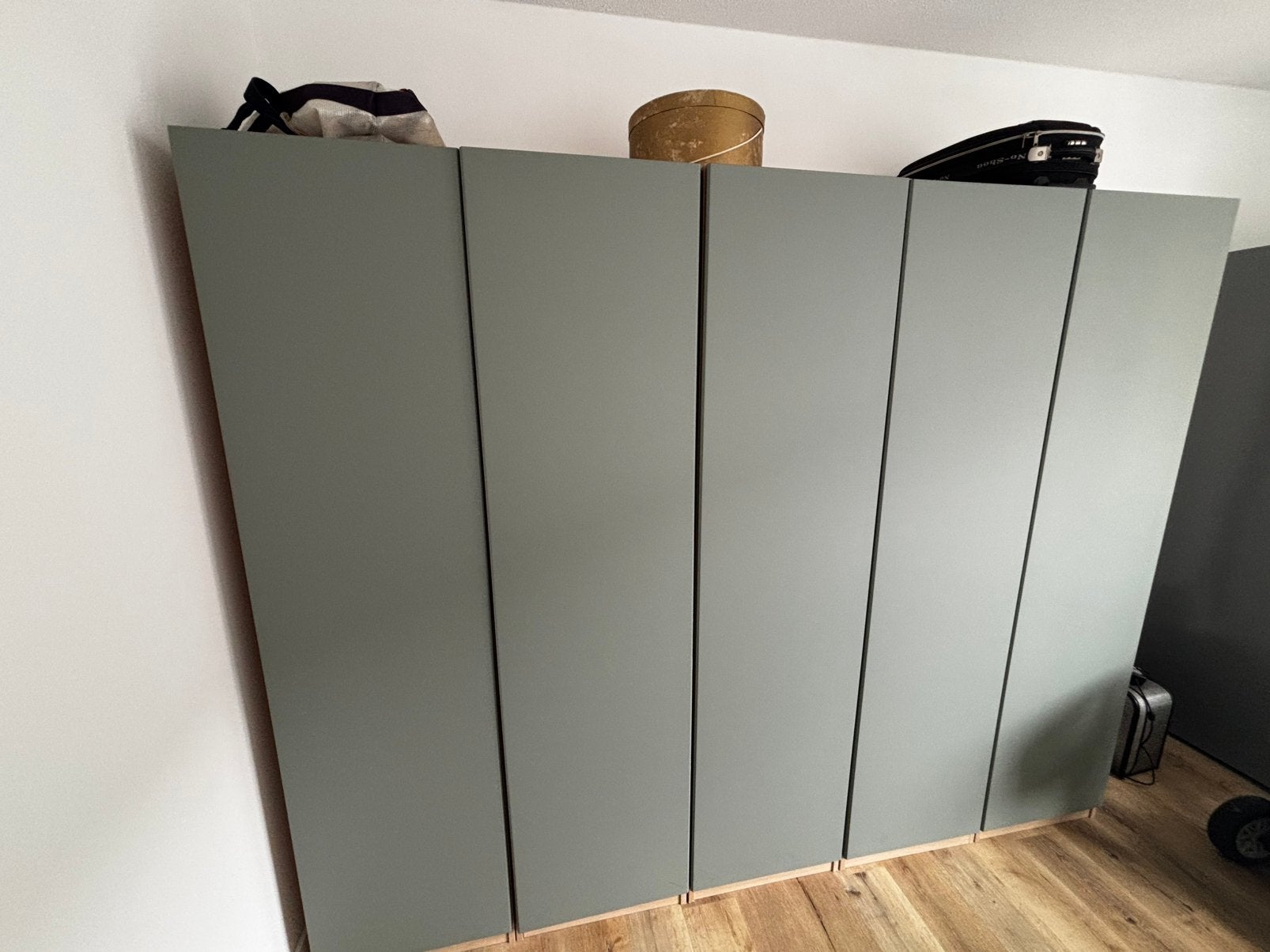 Ikea pax kastenwand 5 kasten reinsvoll grijsgroene deuren, Huis en Inrichting, Zo goed als nieuw, 200 cm of meer, Eikenhout, Modern