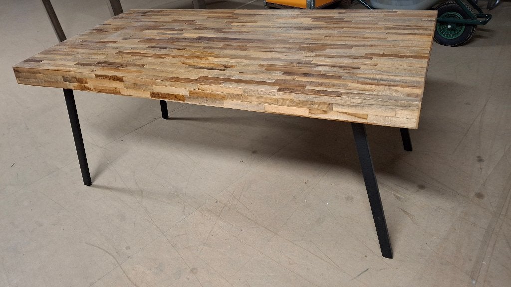 eetkamertafel, Ophalen, Hubo beek en donk, 50 tot 100 cm, Zo goed als nieuw