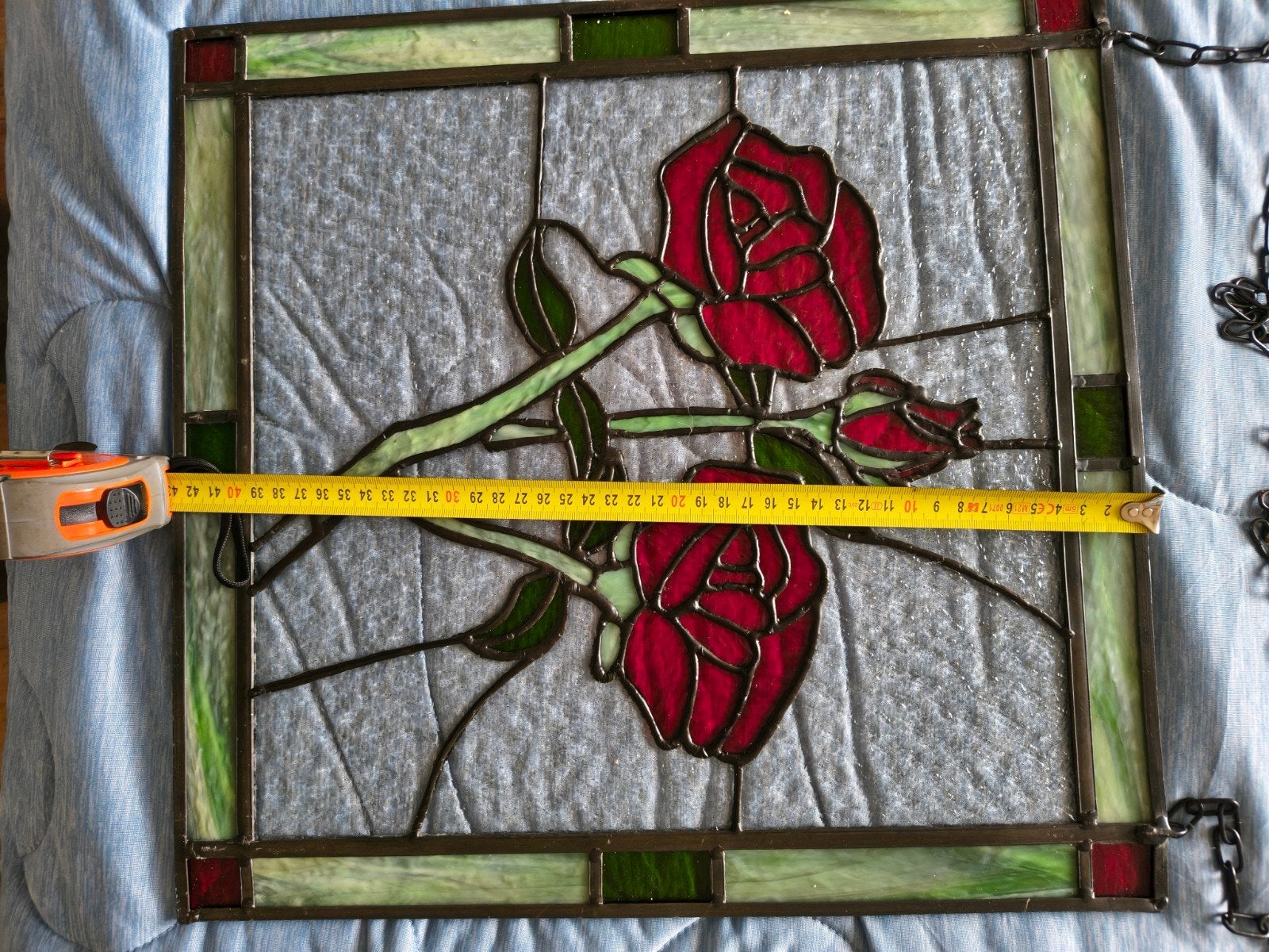 3x Glas in lood rozen, 1 hangend, 2 dezelfde, 1 kleiner, Ophalen
