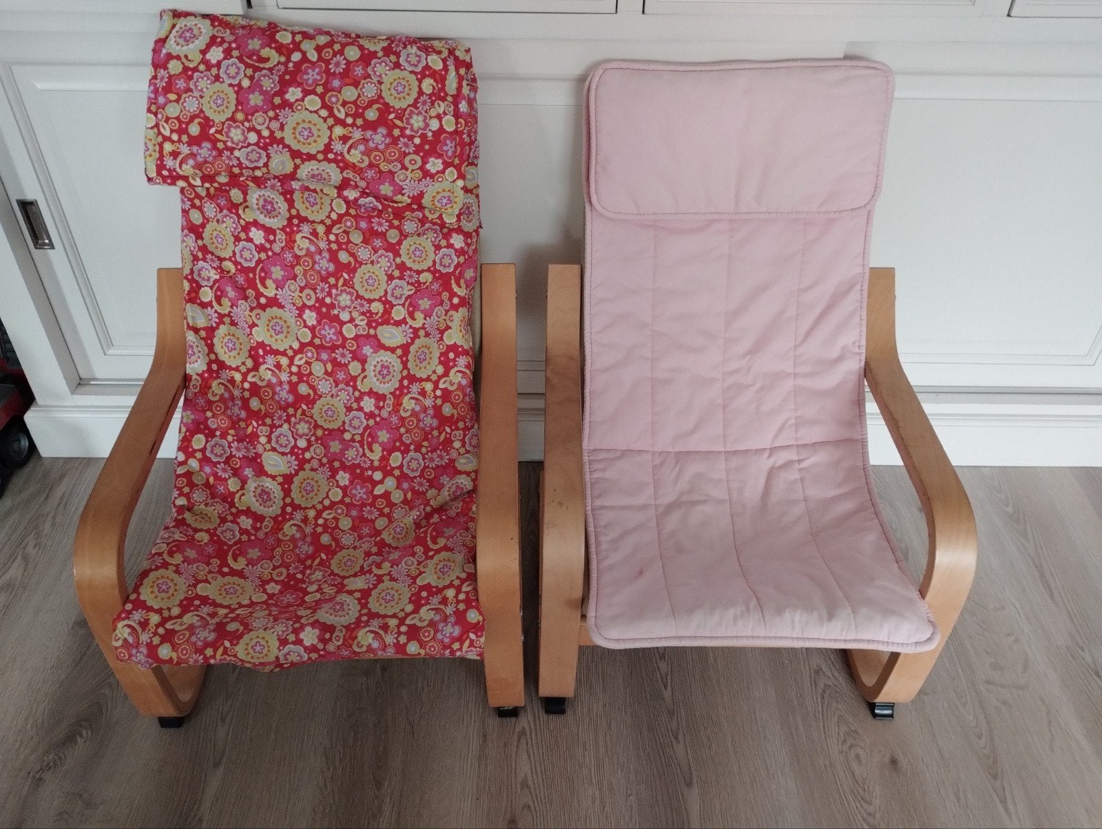 2 Ikea poäng kinderfauteuil/stoeltjes, Huis en Inrichting, Ophalen, Gebruikt, Minder dan 75 cm, 50 tot 75 cm