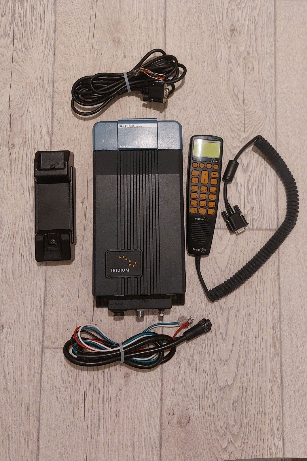Sailor Iridium ST4120 zendontvanger satelliet telefoon..., Ophalen of Verzenden, Zo goed als nieuw, Radio