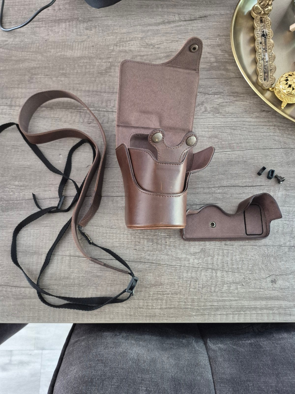 Nikon D3500 Megabear Leren Camerahoes met Draagriem - Bruin, Overige merken, Schouderband, Gebruikt, Hoes