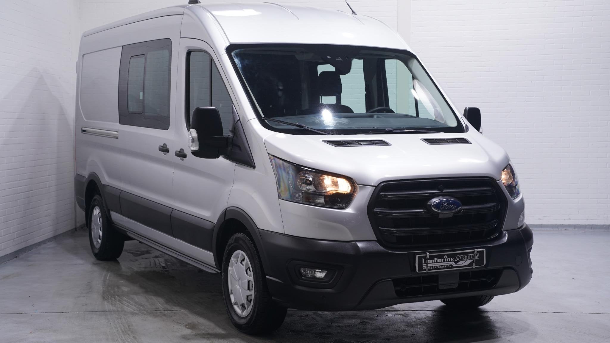 Ford Transit 2.0 TDCi 130 pk L3H2 Dubbel Cabine Airco Camera, Voorwielaandrijving, Lichtsensor, 4 cilinders, 129 pk