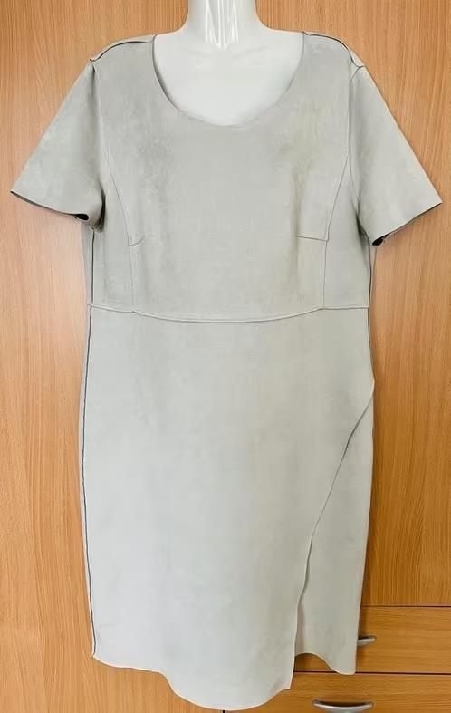 Steps suède look jurk maat 46[dmv], Beige, Maat 46/48 (XL) of groter, Nieuw, Ophalen of Verzenden