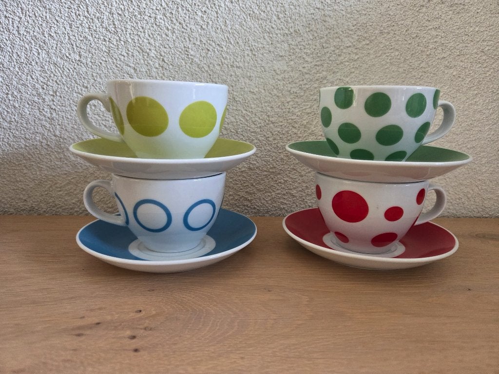 4x Present Time pt, kop en Schotel - Polkadot - Retro LBVYR, Ophalen of Verzenden, Zo goed als nieuw, Overige stijlen, Kop(pen) en/of Schotel(s)
