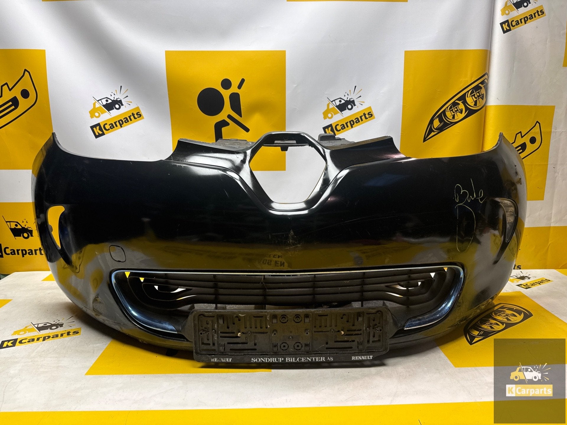 Voorbumper RENAULT ZOE 2012+ origineel bumper 620102855R, Auto-onderdelen, Info@fabrikant.eu, Ophalen of Verzenden, Bumper, Fabrikant BV