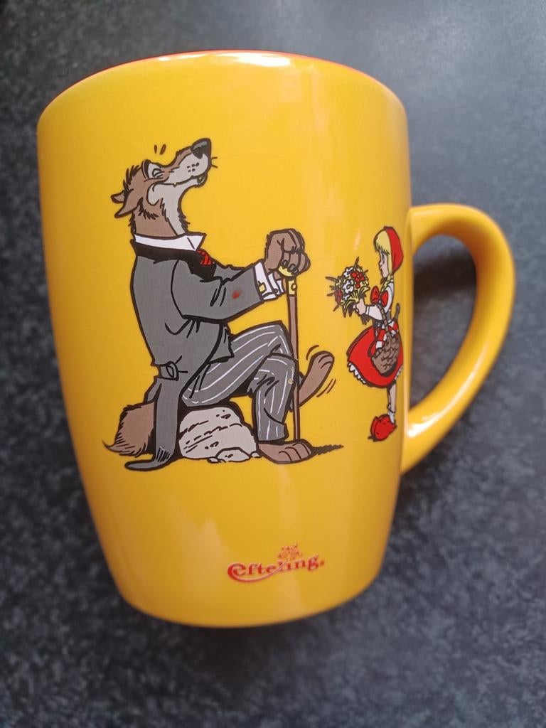 Grote Efteling chocomel mok Roodkapje en de wolf, Verzamelen, Efteling, Ophalen, Gebruikt, Gebruiksvoorwerp
