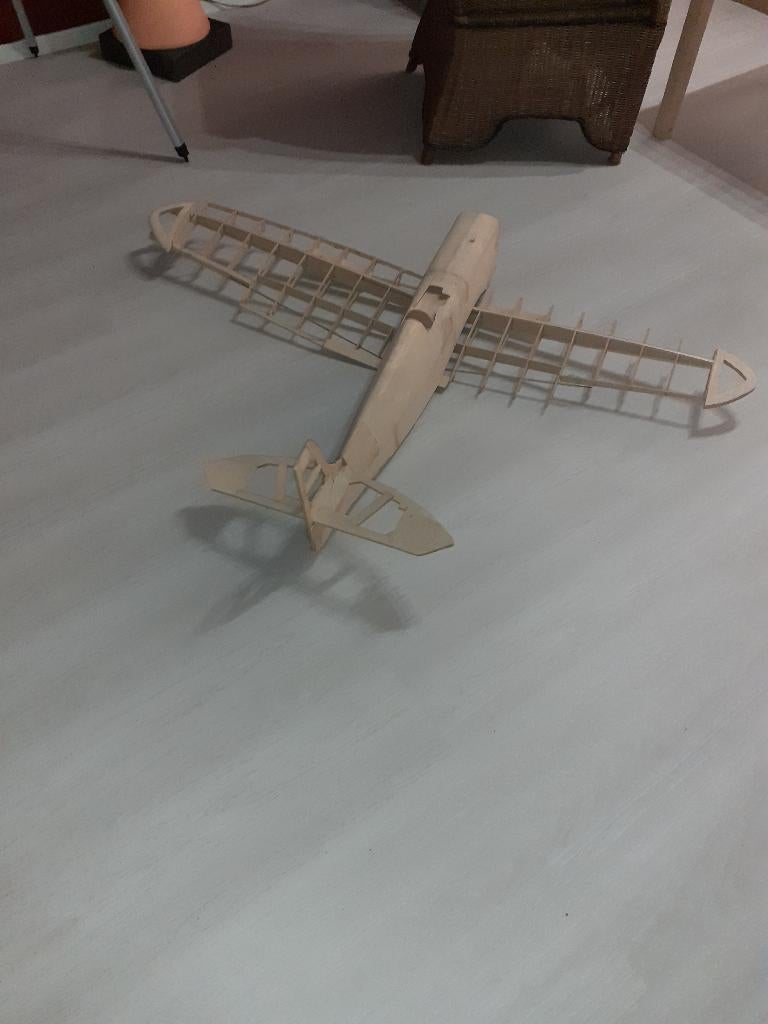Bouwpakket Supermarine Spitfire, Gebruikt, Groter dan 1:72, Vliegtuig, Ophalen