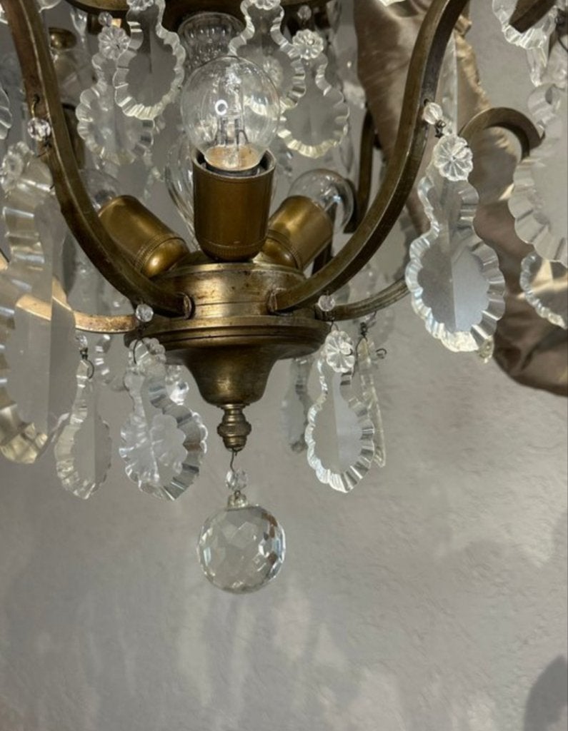 Elegante klassieke kroonluchter  van geslepen kristal, Huis en Inrichting, Ophalen, Gebruikt, Overige materialen, Franse stijl