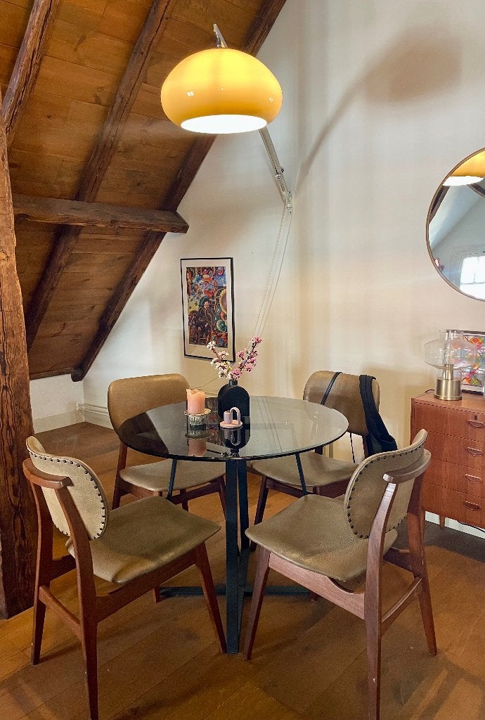 Design eettafel rond | zwart metalen onderstel, Huis en Inrichting, Tafels | Eettafels, Ophalen, Gebruikt, 50 tot 100 cm, 100 tot 150 cm