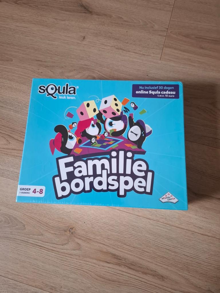 Squla Familie Bordspel, Hobby en Vrije tijd, Gezelschapsspellen | Bordspellen, Ophalen of Verzenden, Nieuw