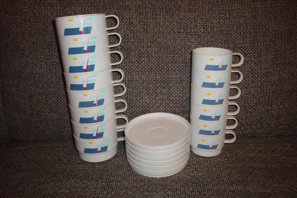 20-delig Mepal boot servies, kopjes soepkommen, wit zeilboot, Caravans en Kamperen, Ophalen of Verzenden, Zo goed als nieuw