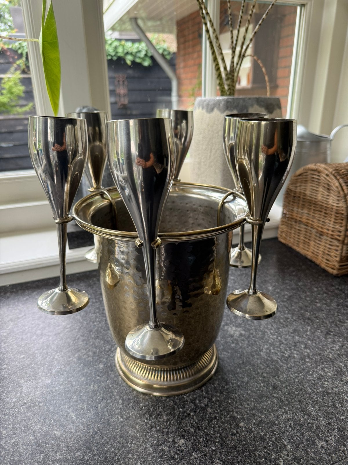 Verzilverde champagne koeler met glazen, Ophalen of Verzenden