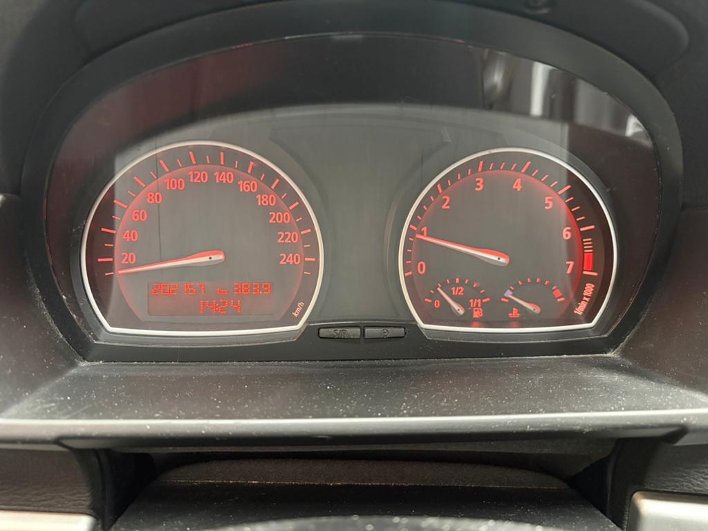 BMW X3 2.0 I 2007 Grijs, Auto's, 1995 cc, Zwart, 4 cilinders, Handgeschakeld