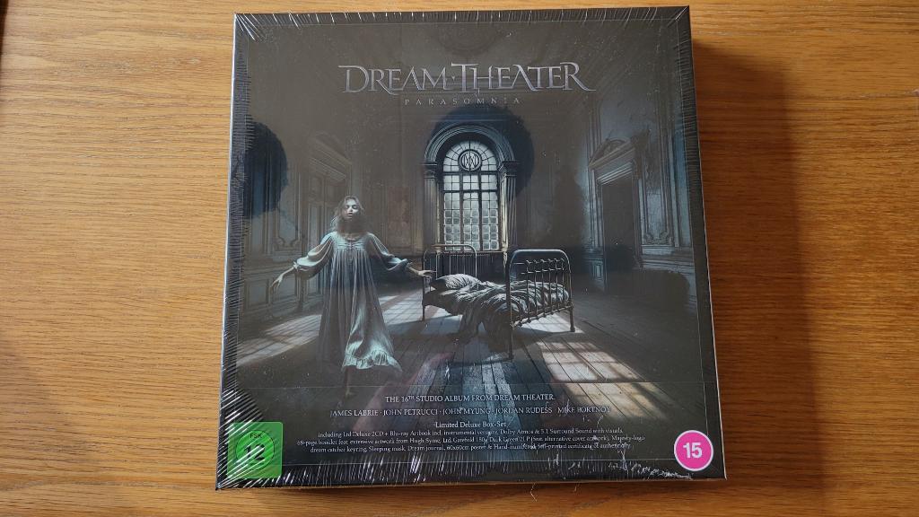 Dream Theater - Parasomnia (Box set), Cd's en Dvd's, Vinyl | Hardrock en Metal, Ophalen of Verzenden, Zo goed als nieuw