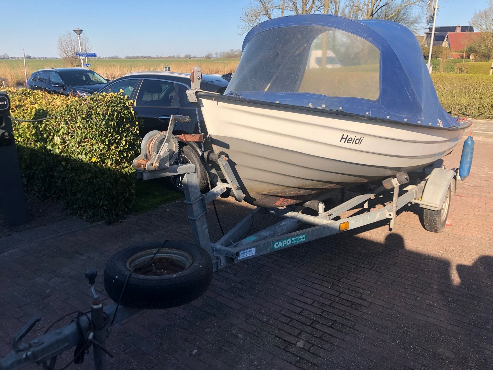 Boot met honda 7.5pk 4-takt motor en Pega Capo trailer, Watersport en Boten, Vis- en Consoleboten, Gebruikt, Overige merken, Viertaktmotor