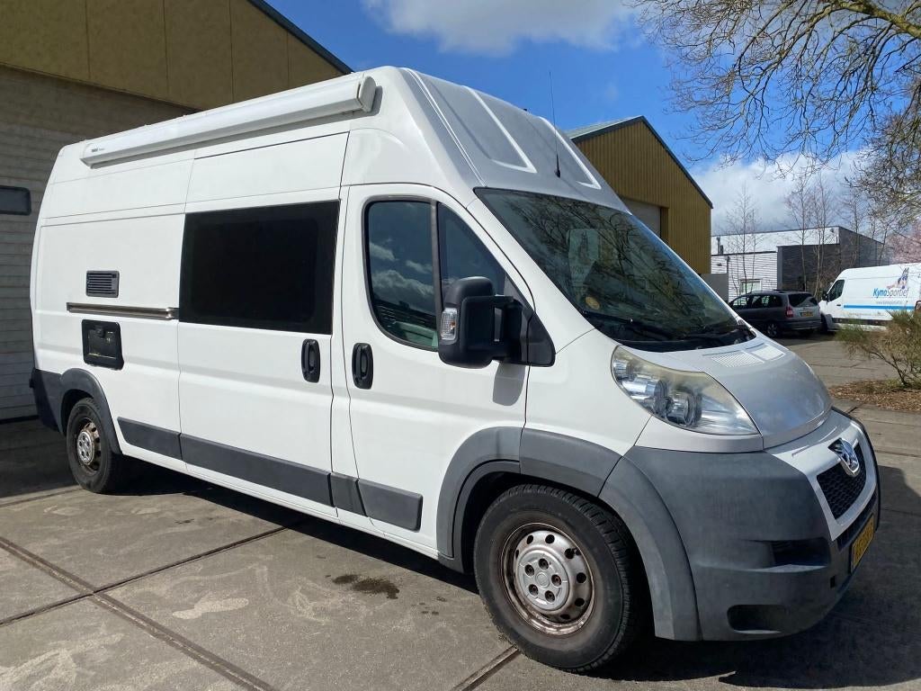 Caravans And Camping Peugeot