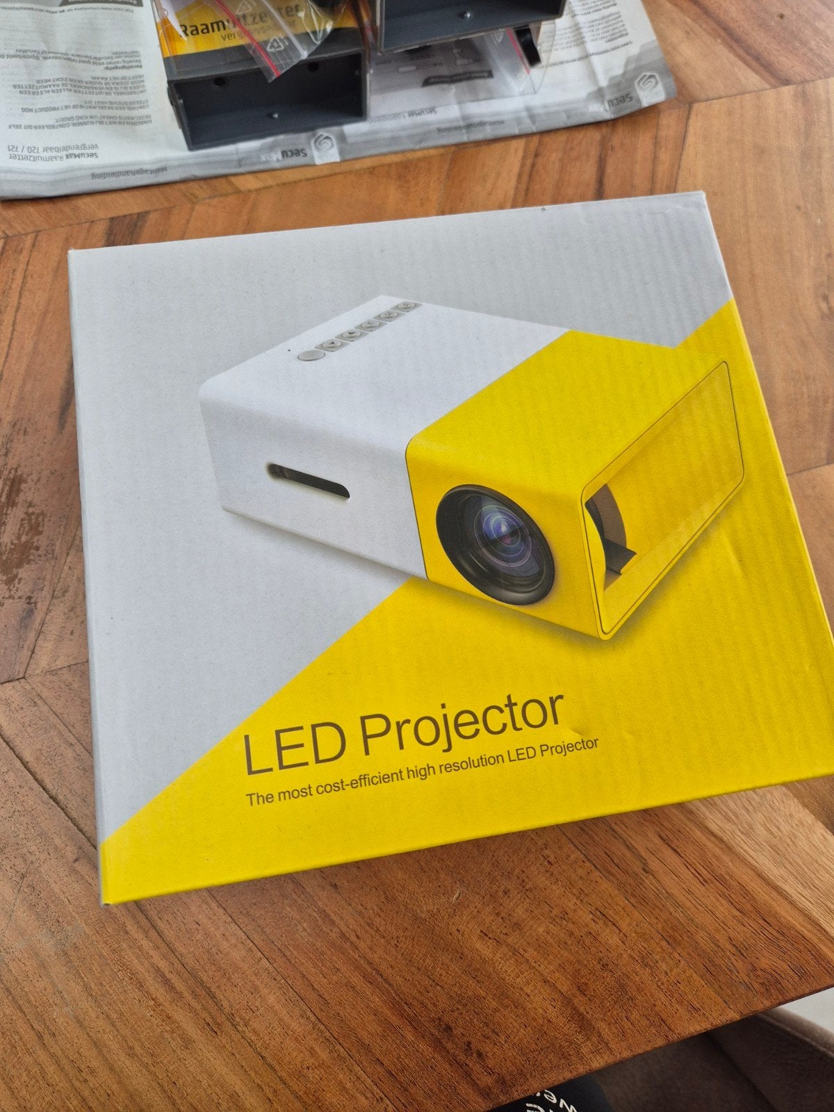 led projector zakformaat, Ophalen of Verzenden, Nieuw, LED, Overige resoluties