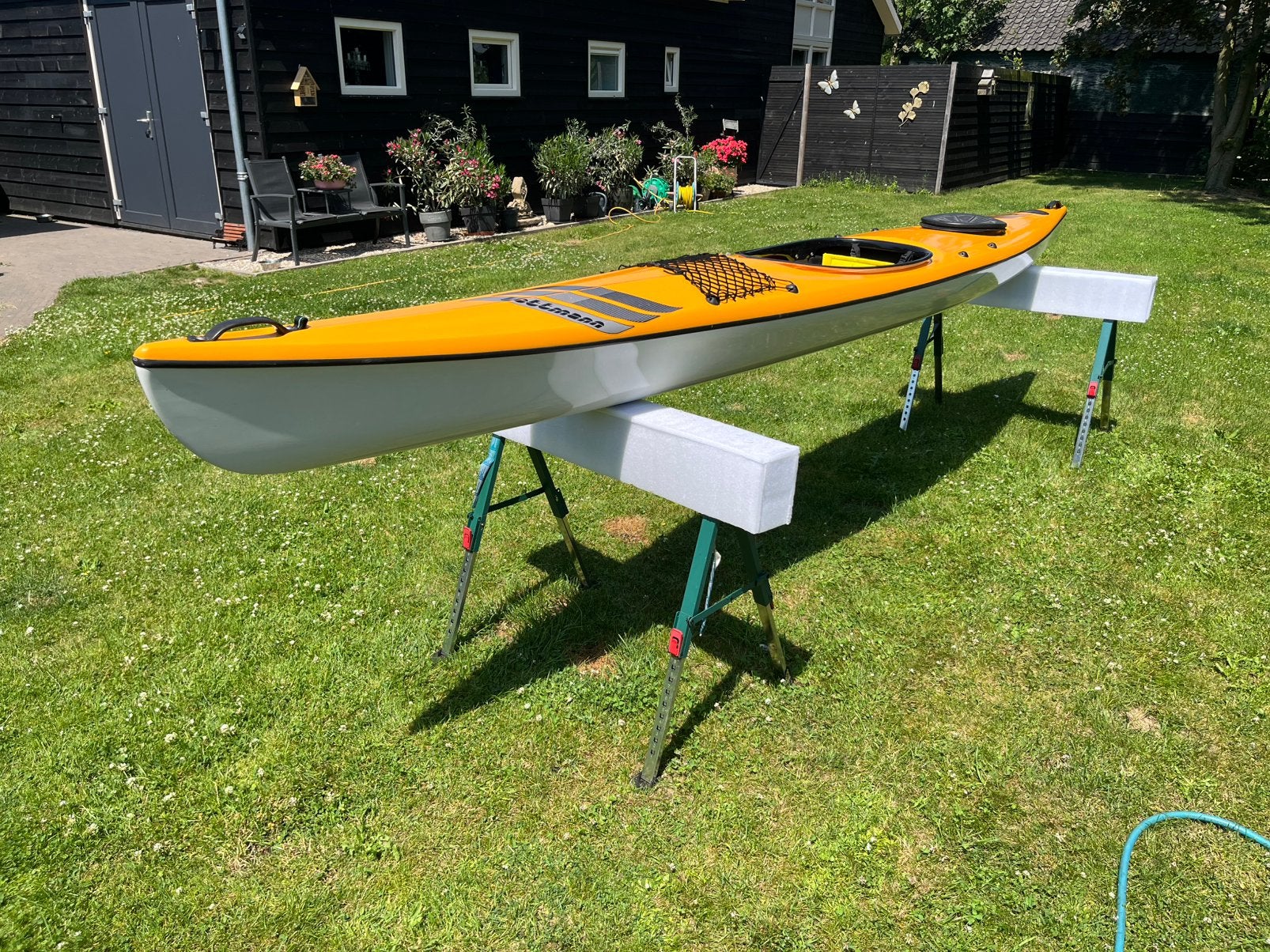 Geel Wit type Lettmann. Voor de lange en of zwaardere kanoër, Ophalen, Eén persoon, Met peddels, Kajak