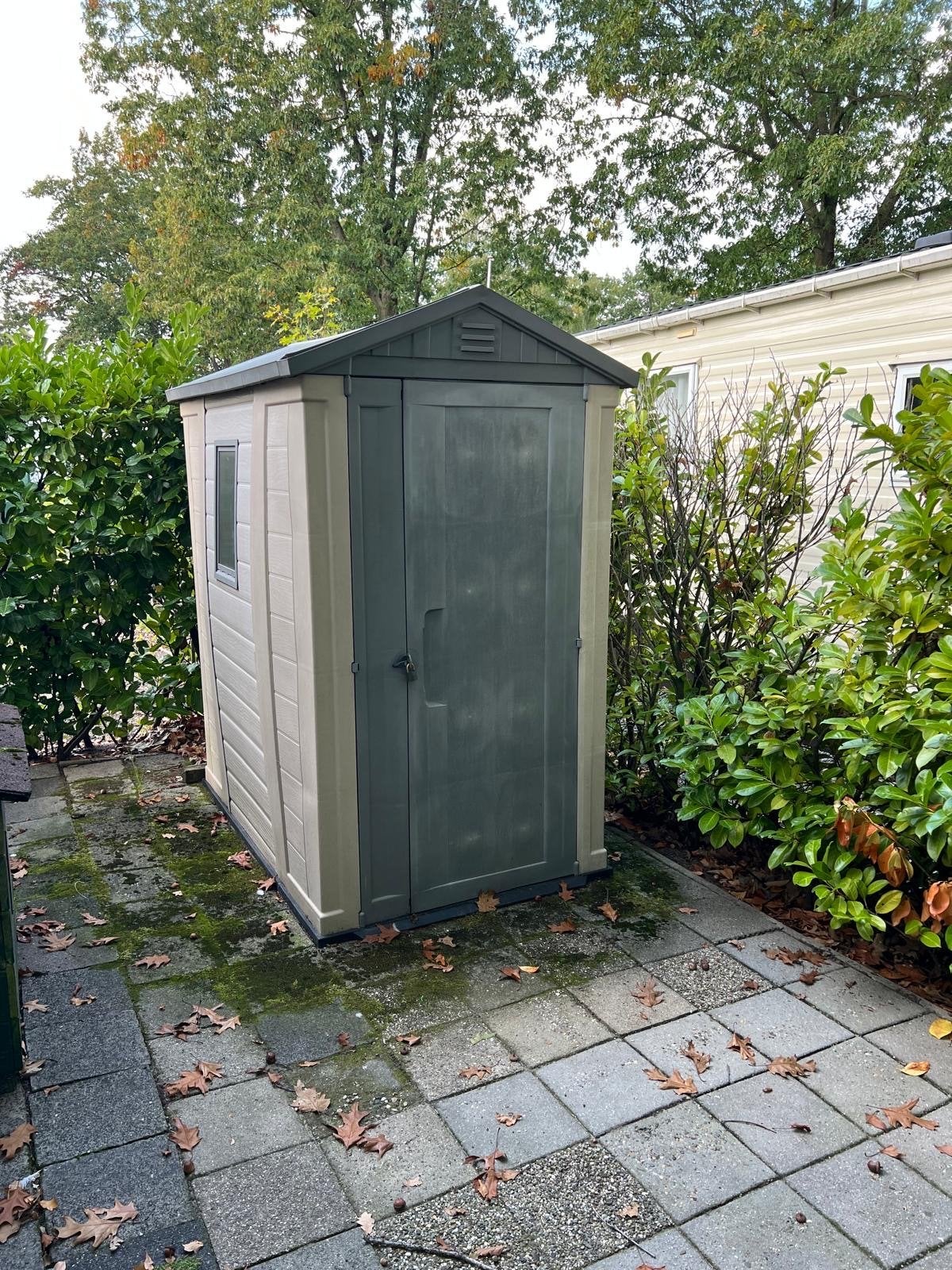 Praktische Kunststof Tuinberging - Gebruikt, Ophalen, Gebruikt, Kunststof, Fietsenberging