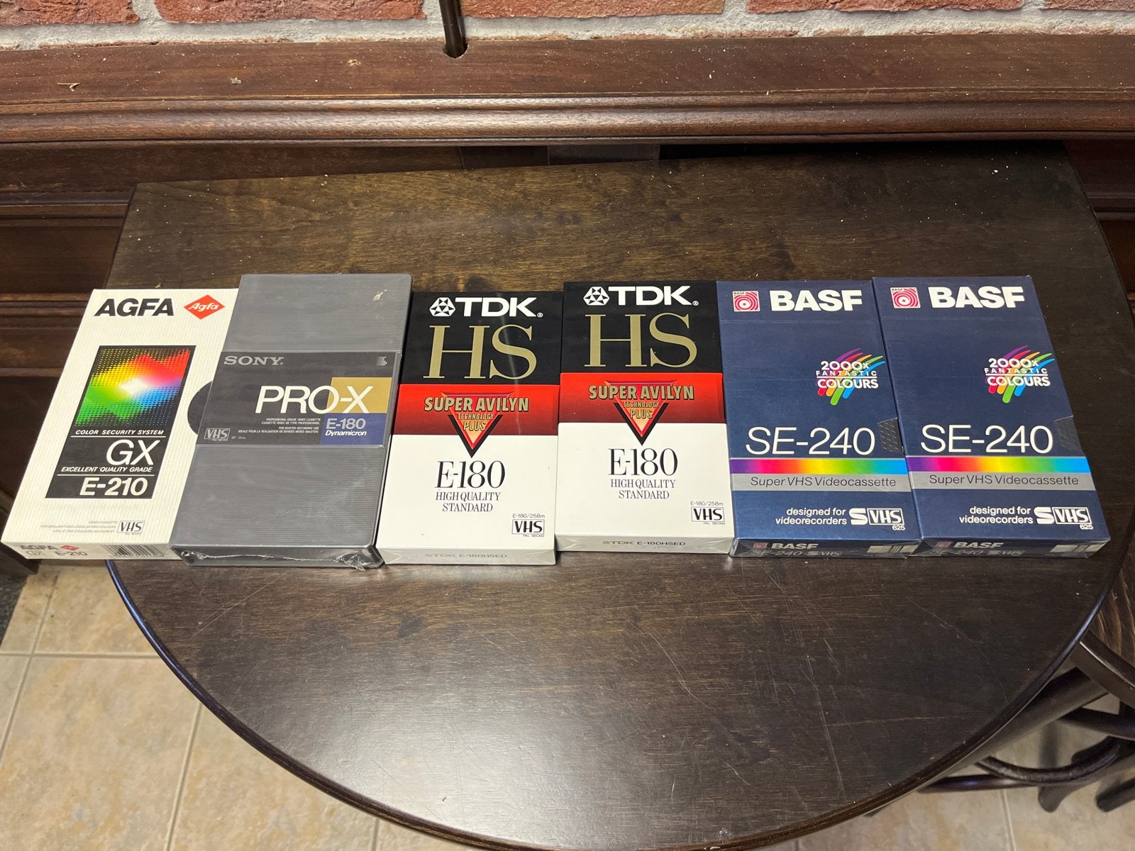 Diverse VHS en S-VHS videobanden - Nieuw in verpakking, Ophalen, Nieuw in verpakking, VHS